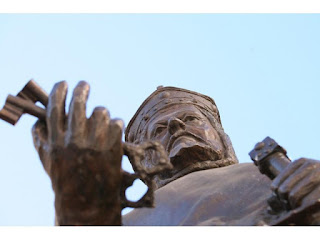 XXIII · ochocientos noventa y seis días&nbsp;después